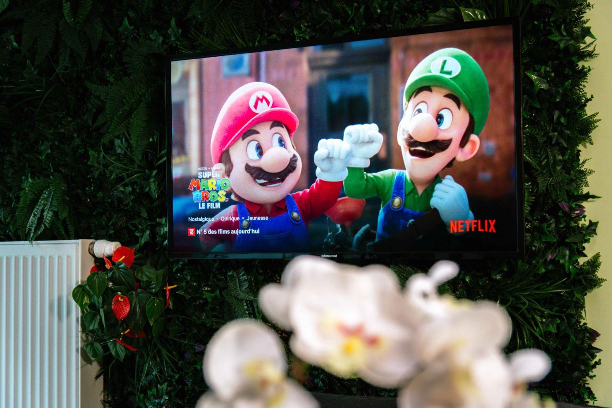 Capsule Flower - Balneo - Cinema - Billard - Nintendo Switch - Mons Centre Buitenkant foto